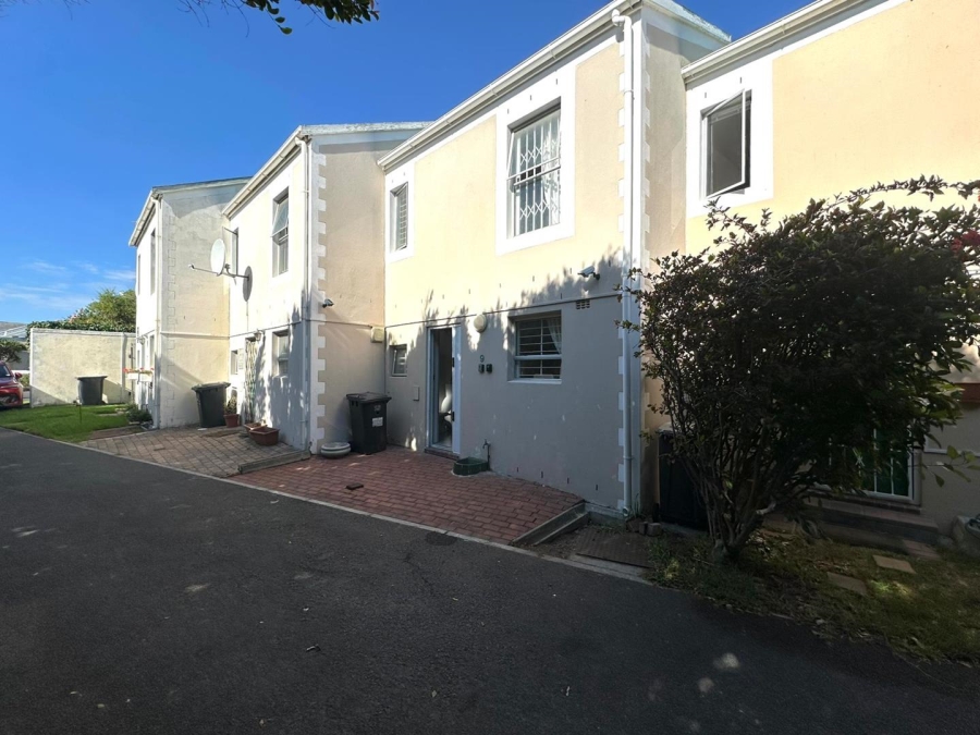 To Let 1 Bedroom Property for Rent in Lakeside Western Cape